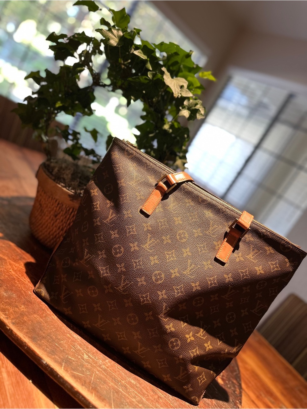 Louis Vuitton Monogram Cabas Mezo